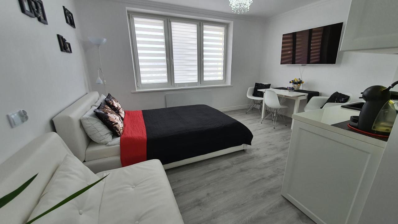 Sunny Apartments Gorlice Extérieur photo